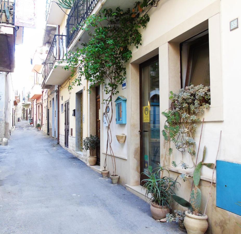 Casa Di Pam Apartment Scicli Luaran gambar